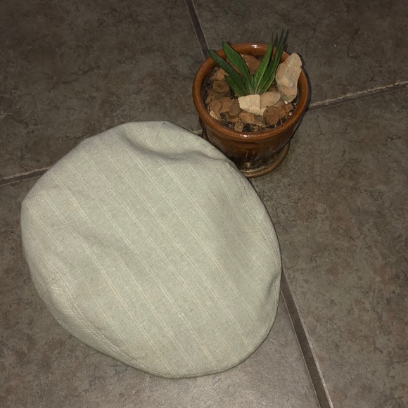 Hat - Picture 1 of 6